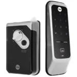 Thiết kế nguyên khối chắc chắn của Khóa thẻ từ Yale J20-A trên cửa khách sạn